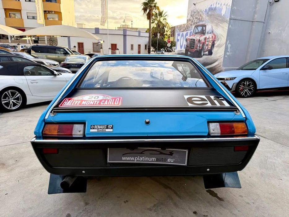 Renault 1764849860019971123