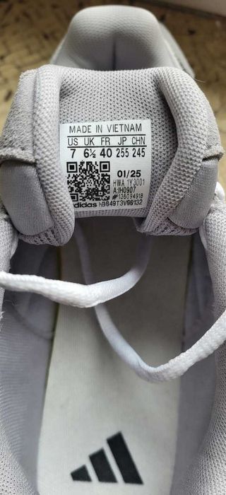 Adidas Cloudfoam Szare z niebieskimi paskami – Stan idealny – 150