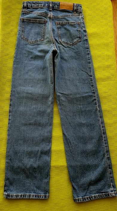 Дитячі широкі джинси для дівчинки 9-10 років