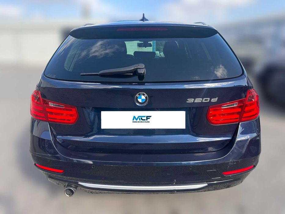 BMW 3 TOURING 2.0 320 D de 2013 Salvado