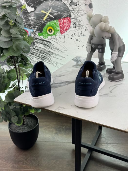 Кросівки Skechers 40 розмір Е15369
