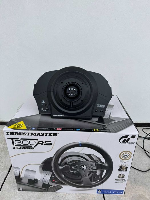 Volante + Base Thrustmaster T300RS-GT com pedais T3PM