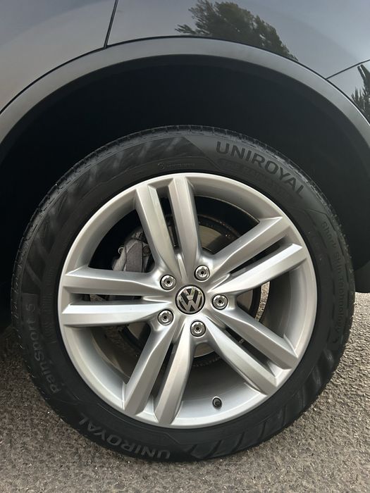 Volkswagen Touareg R-LINE 2012