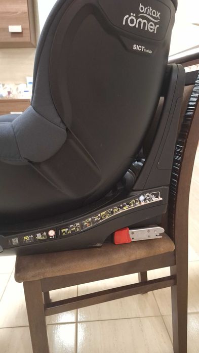 Fotelik samochodowy Britax Römer Duaflix M i-Size