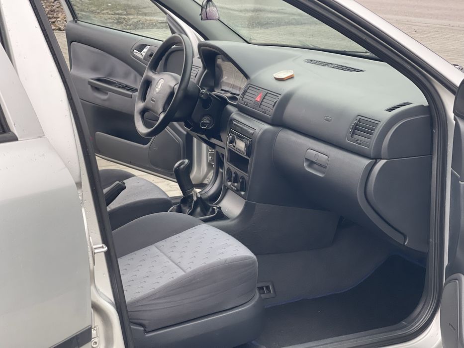 Шкода Октавія Тур