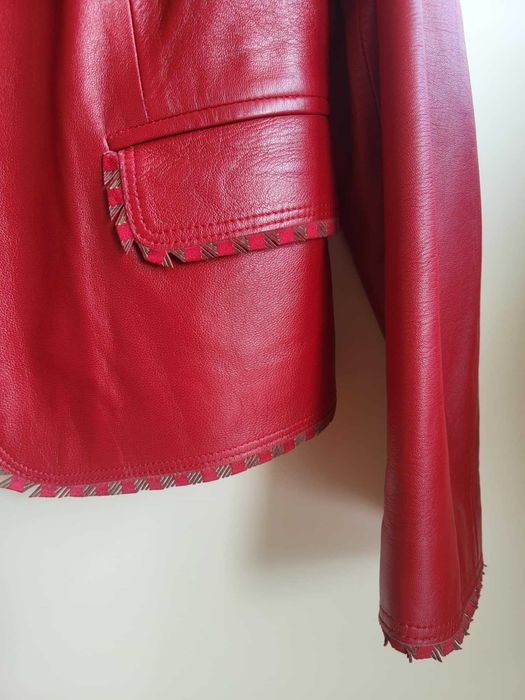 Casaco Couro Vermelho com Farripas Castanhas (NOVO)