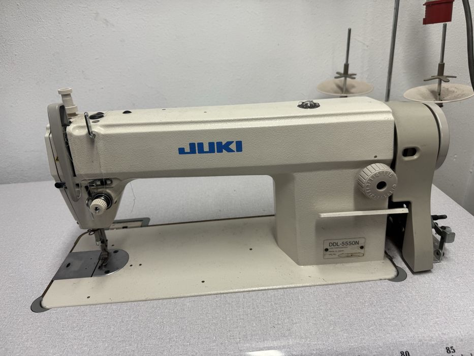 Masyzna do szycia / stębnówka JUKI DOL-5550N