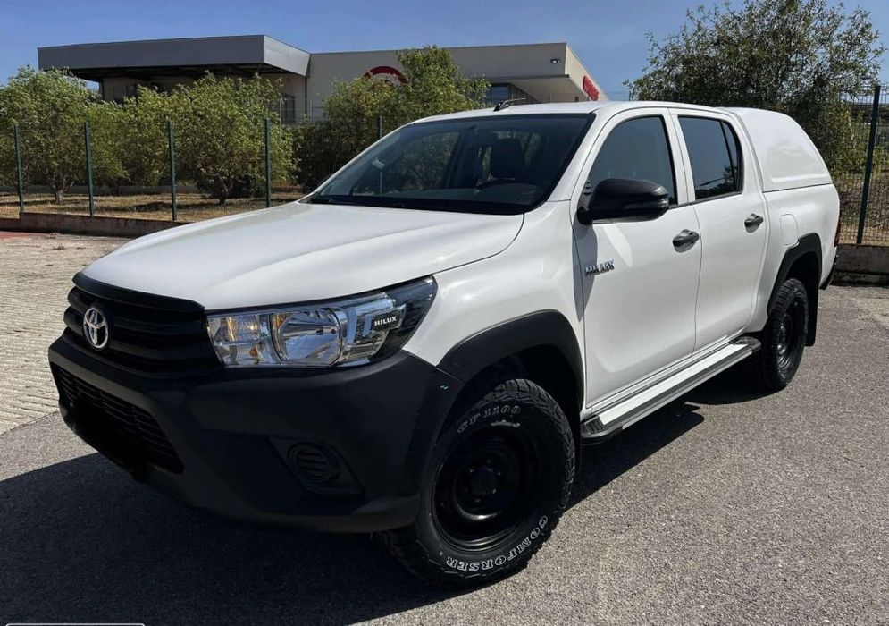 Toyota Hilux wit