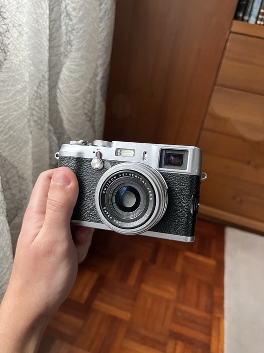 Fujifilm x100 em ótima condição