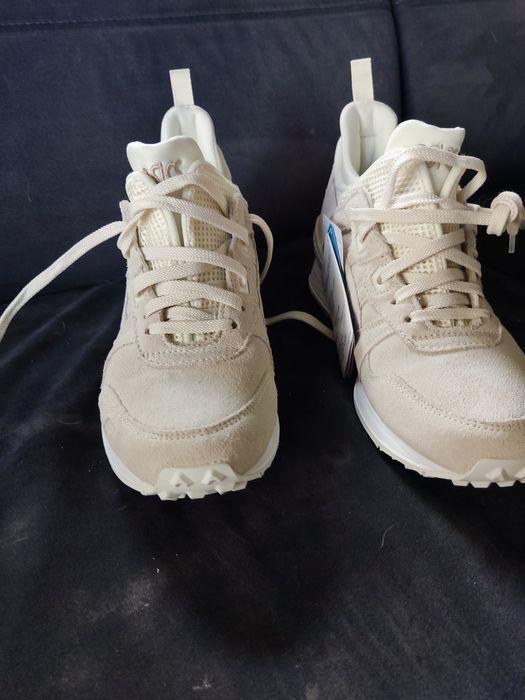 Asics V HL6F4 nowe