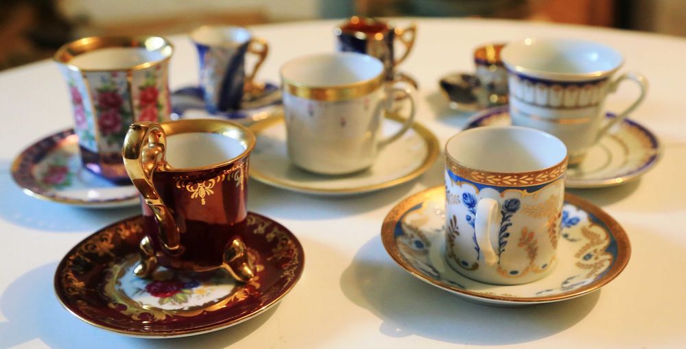 8 Chávenas de Colecção