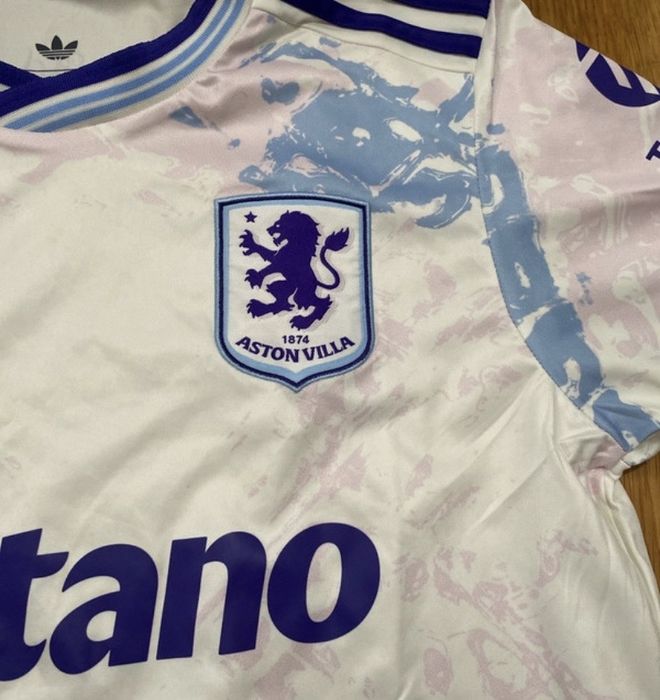 camisola aston villa