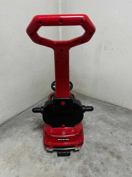 Carro Mercedes para crianças