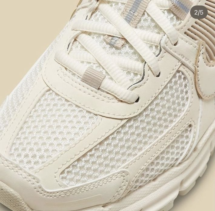 Кросівки Nike Vomero 5  унісекс