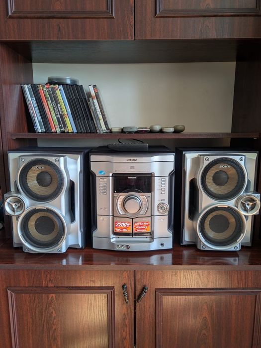 Музичний центр Sony MHC RG 220