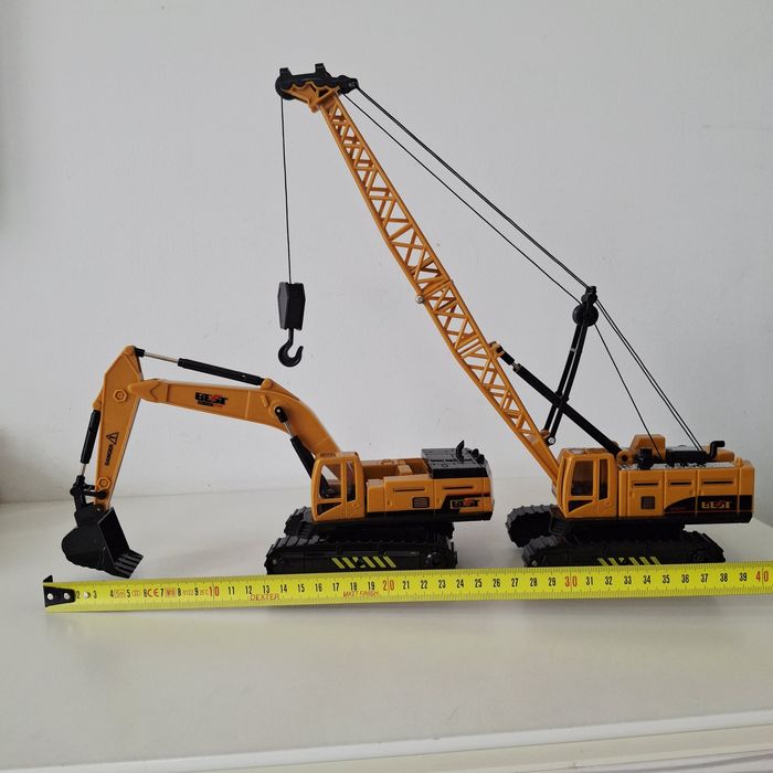 Dźwig I koparka zabawki