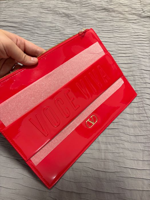 Продаю косметичку-клатч Valentino Voce Viva