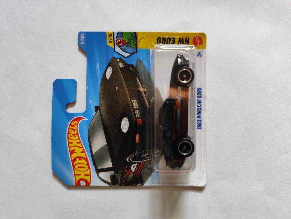 Hot Wheels 1983 Porsche 928S
