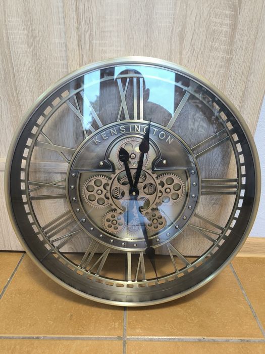 Zegar ścienny 54x8cm złoty mosiężny  ażurowy z ruchomymi trybami metalowy loft retro