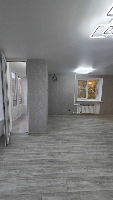 Поділ  В продажу однокімнатна квартира чеського планування