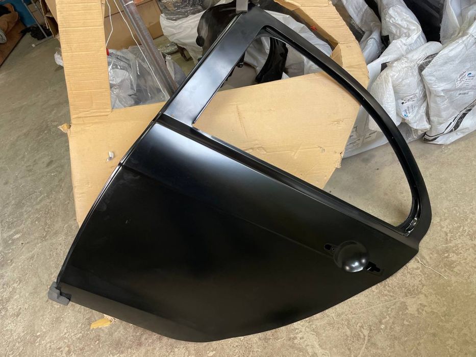 Дверь Lancer X 10 двері ланцер 10 Х запчастини