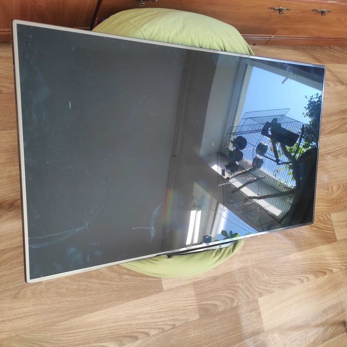 Телевізор Philips 55PFL8008S/60 не працює, під ремонт