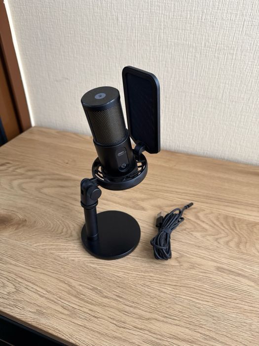 Мікрофон Hator Signify RGB HTA-510 ідеальний стан