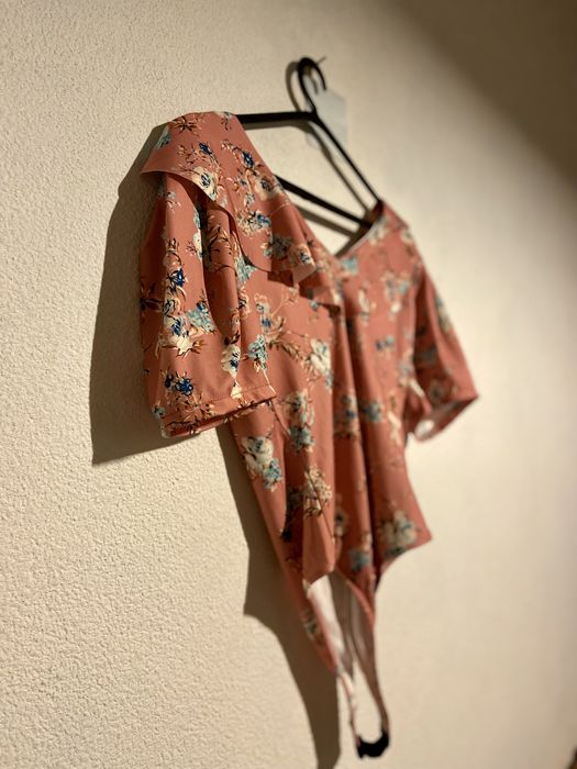 2 bodies padrão flores