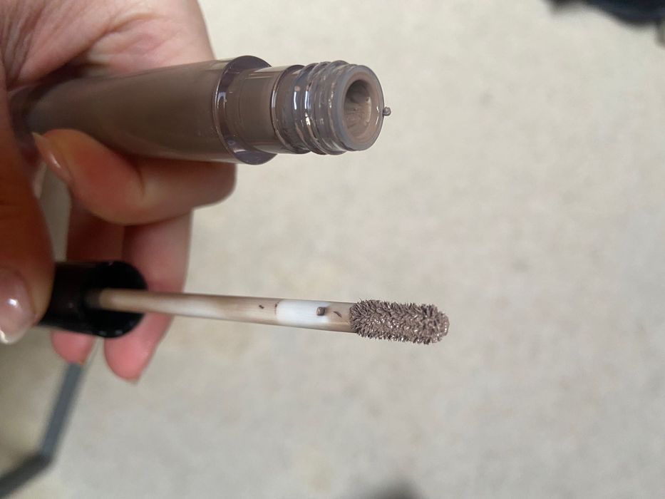 L'oreal Unbelieva Brow tusz do brwi chatain