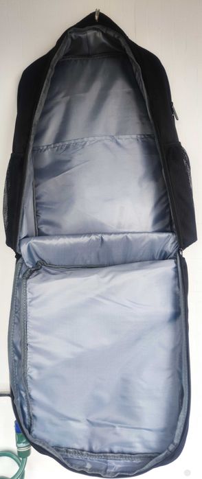 Mochila de viagem - medidas regulamentares (40x30x20)