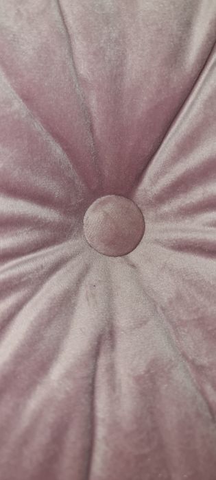 Poduszki pudrowo różowe, ozdobne, dekoracyjne, do salonu, nowe