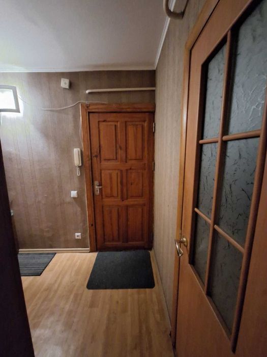 Продам 4 кімнатну квартиру.