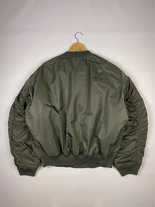 Бомбер PULL&BEAR MA-1 Bomber Jacket (Розмір: S, L) Хакі Чоловічий Вітровка Куртка Курточка Ветровка Мужская Оригінал Нова З Бірками На Весну