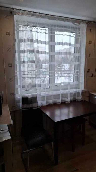 Продам 1 комн квартиру 5этаж Возле Класса Роганский метро Индустриальна OA