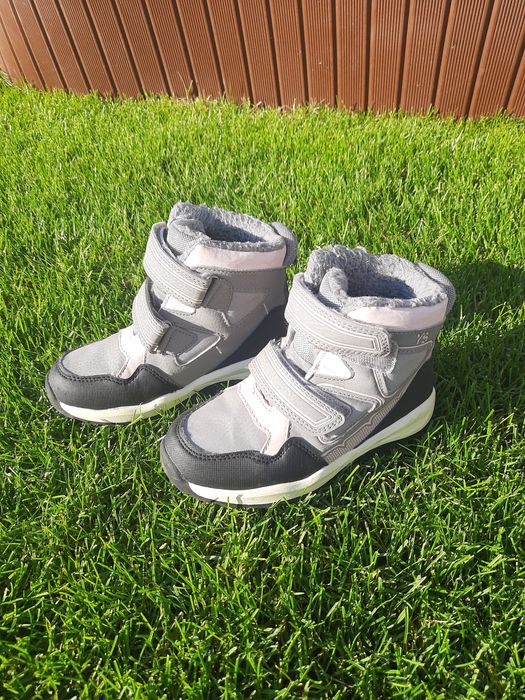 Buty zimowe, śniegowce, R. 28, wkładka 18 cm