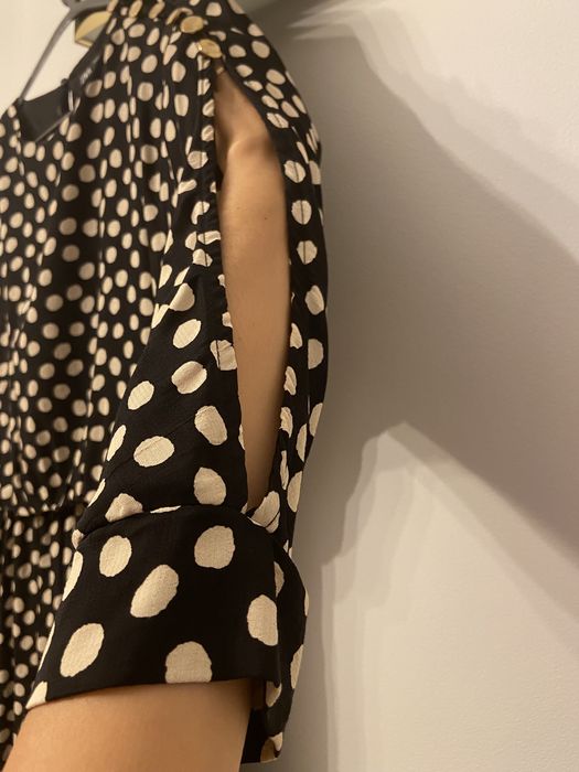 Vestido bolinhas XS Zara