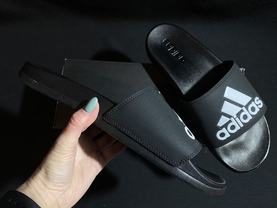 Шлёпанцы Adidas Adilette Comfort оригинал: 900 грн. - Шльопанці Київ на Olx