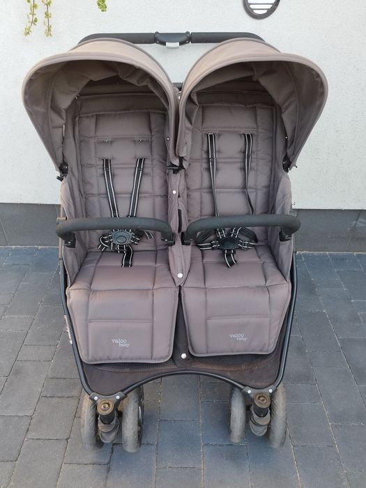 Wózek valco baby snap bliźniaki dla bliźniaków rok po roku