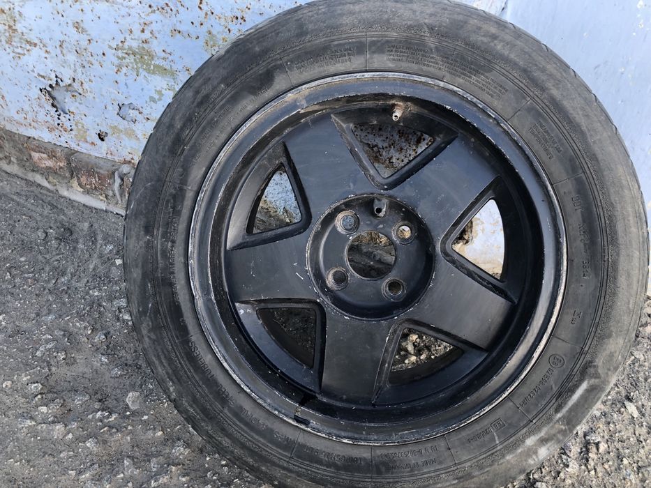 Продам Mazda 323