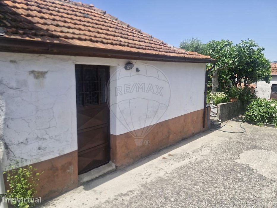 Moradia T2 para venda