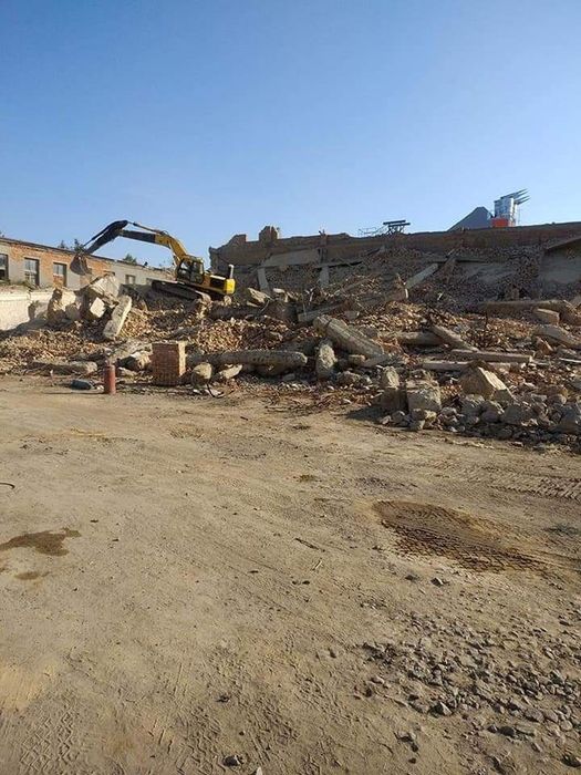 Демонтаж.Разборка магазинів,викуп стройматеріалів,пройоми.