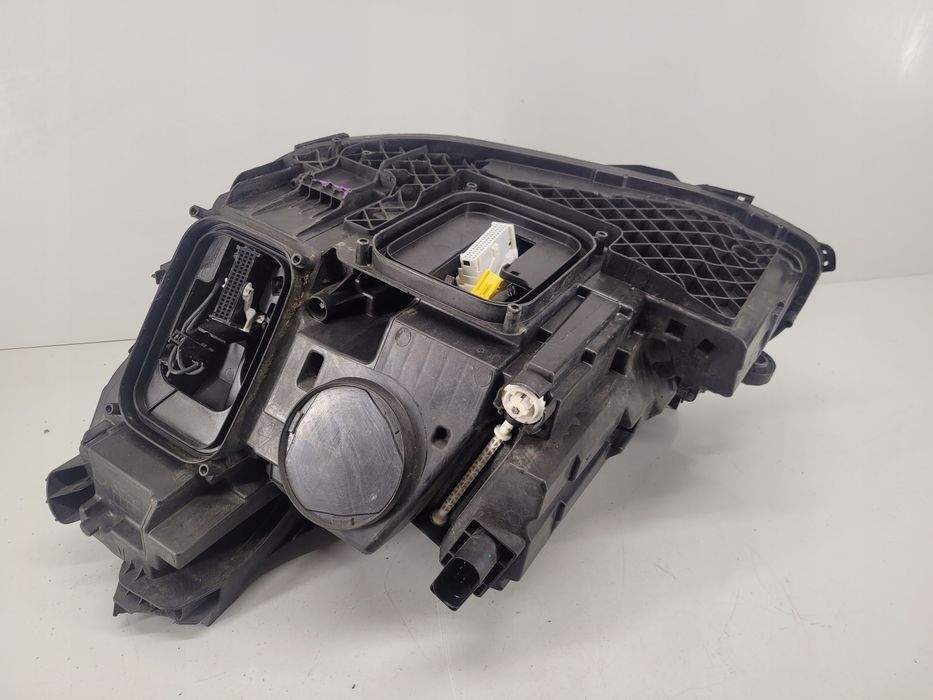 Mercedes E klasa 213 Multibeam LED prawy reflektor lampa przednia przód