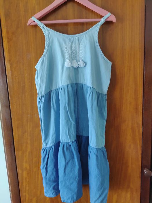Vestidos de menina (portes incluídos)