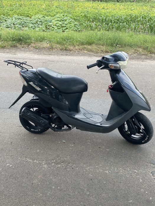 Suzuki lets 2 new
