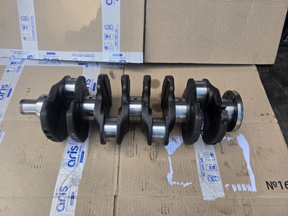 Коленвал коленчатый вал G9U 2.5 dci master opel Vivaro Movano