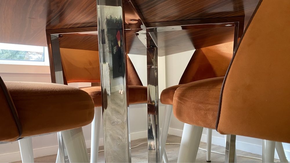 Mesa de Madeira acabamento âmbar