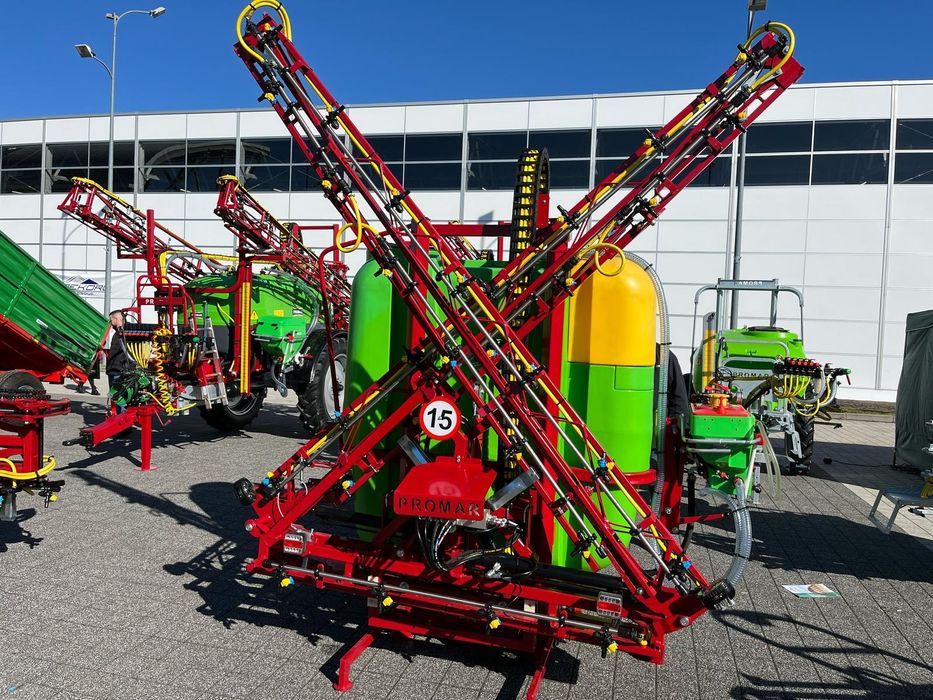Opryskiwacze polowe zawieszane Promar
