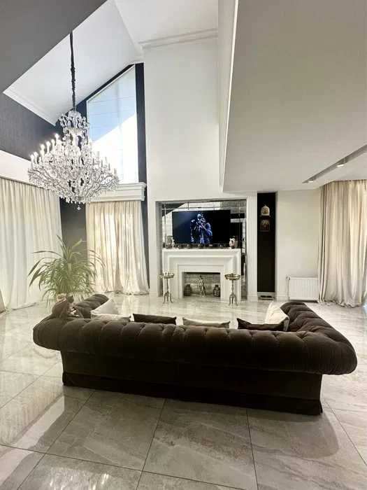 Продам дом ! ИСКЛЮЧИТЕЛЬНОЕ пр-ние! Холодная Гора- Залютино. 250м2+100