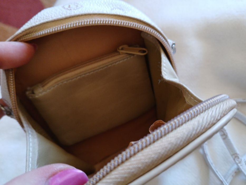 Bolsa a tiracolo marca David Jones