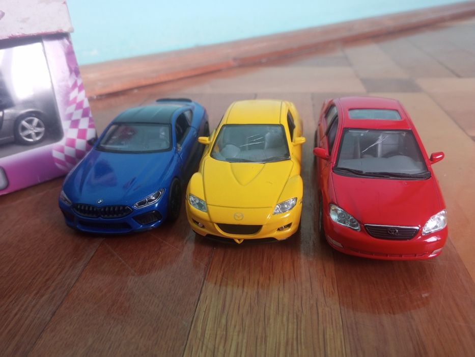 Модельки Kinsmart. ЦІНИ В ОПИСІ